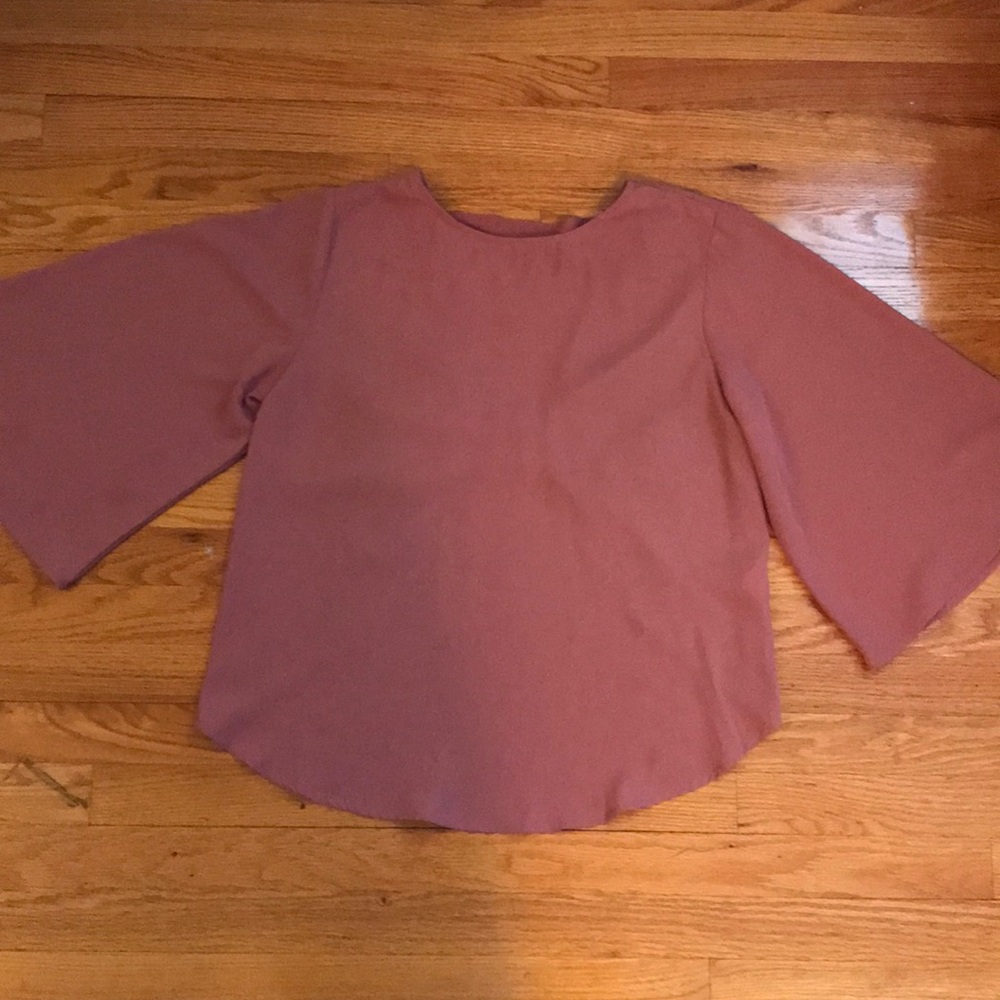 Blush back cutout Top